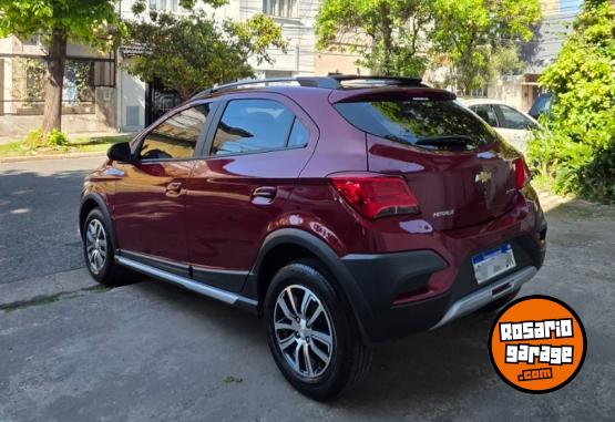 Autos - Chevrolet Onix 2017 Nafta 63000Km - En Venta
