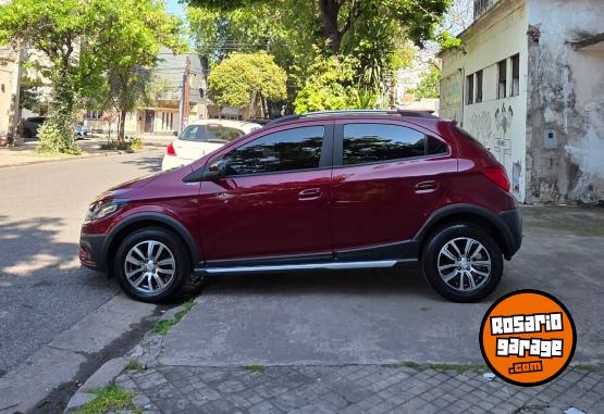 Autos - Chevrolet Onix 2017 Nafta 63000Km - En Venta