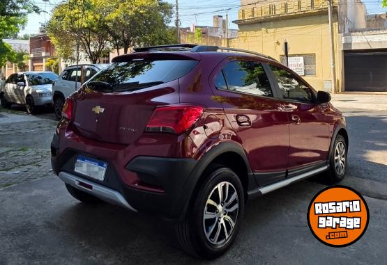 Autos - Chevrolet Onix 2017 Nafta 63000Km - En Venta