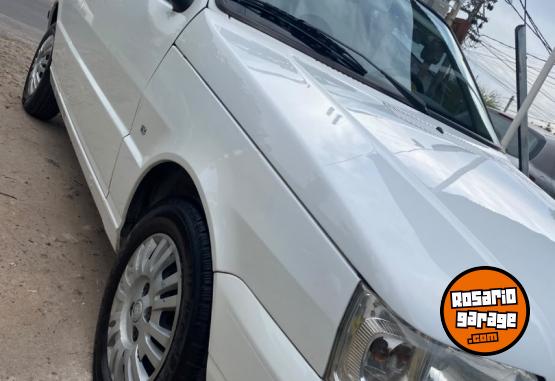 Autos - Fiat Uno 2004 Nafta 132000Km - En Venta
