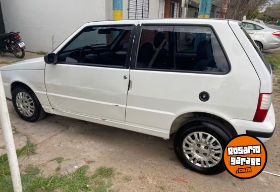 Autos - Fiat Uno 2004 Nafta 132000Km - En Venta