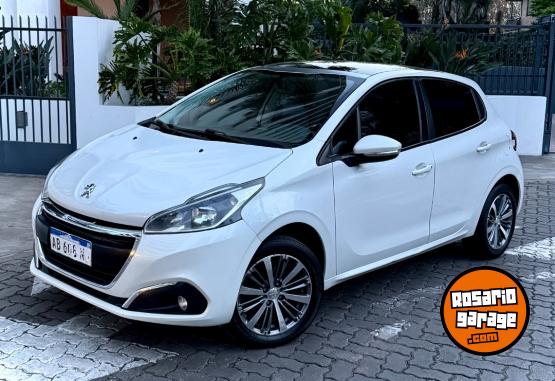 Autos - Peugeot 208 2017 Nafta - En Venta