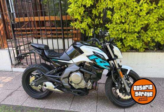 Motos - CF RZ 650 2022 Nafta 8000Km - En Venta
