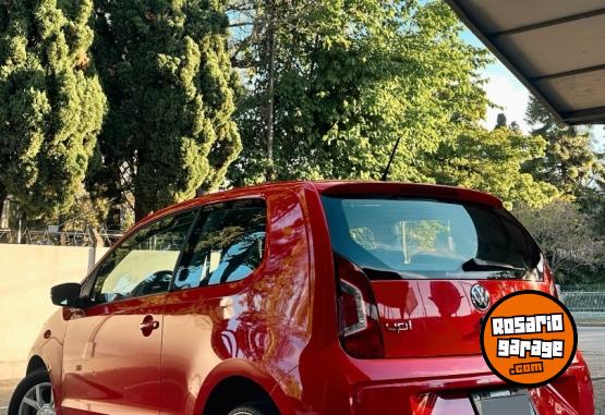 Autos - Volkswagen Up high 2014 Nafta 61000Km - En Venta