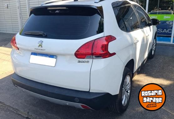 Autos - Peugeot 2008 2017 Nafta 123000Km - En Venta