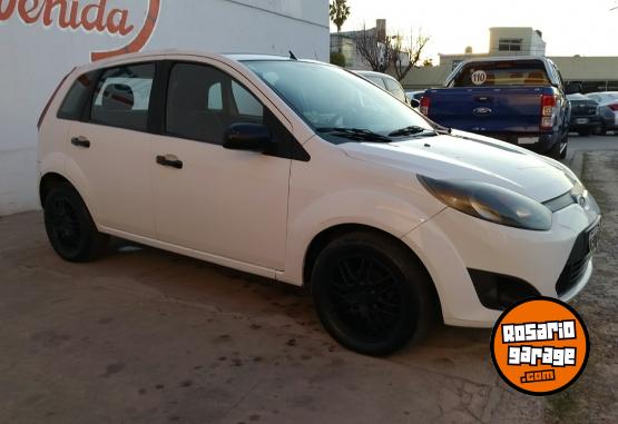 Utilitarios - Ford FIESTA MAX 2011 Nafta 216893Km - En Venta