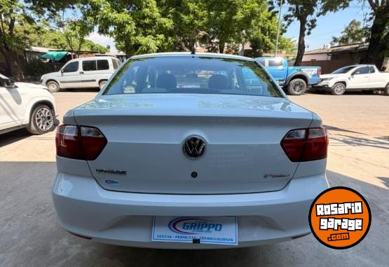 Autos - Volkswagen VOYAGE TRENDLINE 1.6 2015 Nafta 162000Km - En Venta