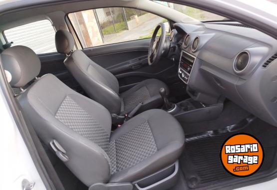 Utilitarios - Volkswagen SAVEIRO 2015 Nafta 132000Km - En Venta