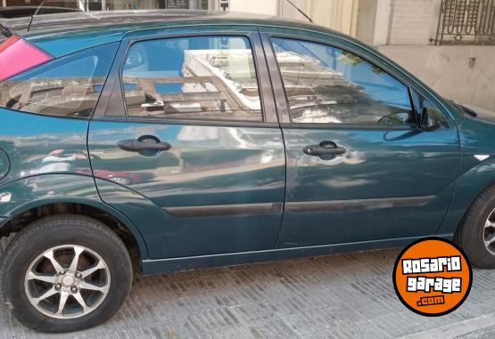 Autos - Ford Focus 2006 Nafta 111111Km - En Venta
