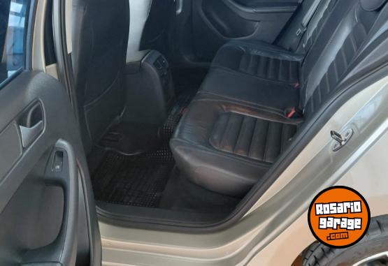 Autos - Volkswagen VENTO SPORTLINE DSG 2013 Nafta 240000Km - En Venta
