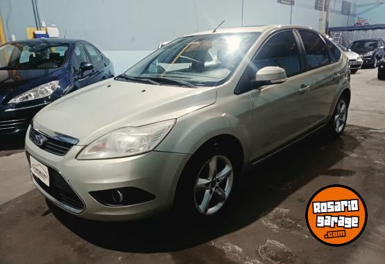 Autos - Ford Focus 2010 Nafta 140000Km - En Venta