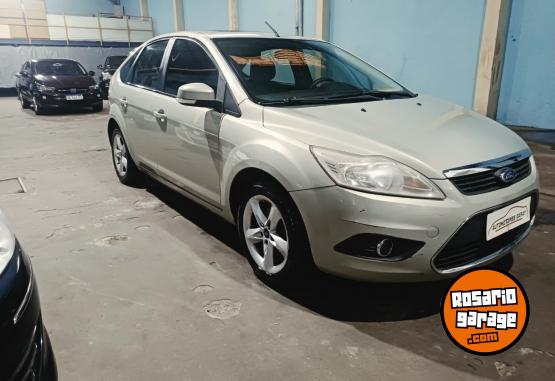 Autos - Ford Focus 2010 Nafta 140000Km - En Venta