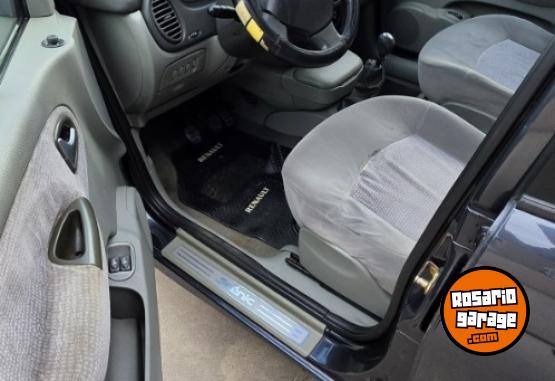 Autos - Renault Scenic 1.9 dTi 2005 Diesel 220000Km - En Venta