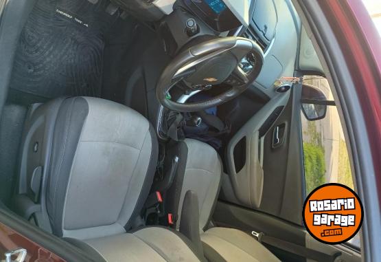 Camionetas - Chevrolet Tracker LTZ FWD 2016 GNC 158000Km - En Venta