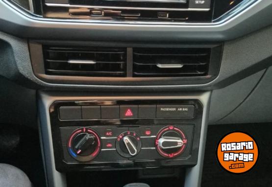 Autos - Volkswagen T cross confortline permu 2020 Nafta 102000Km - En Venta