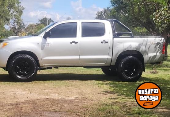 Camionetas - Toyota Hilux 2008 Diesel 270000Km - En Venta