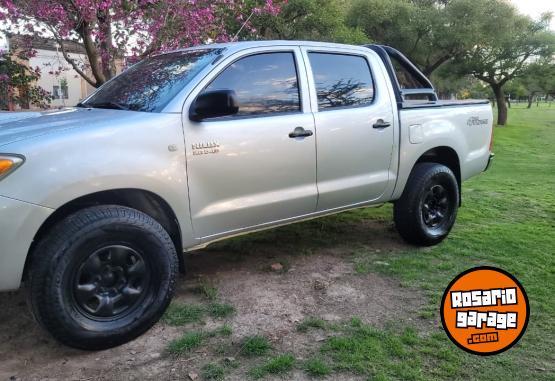 Camionetas - Toyota Hilux 2008 Diesel 270000Km - En Venta