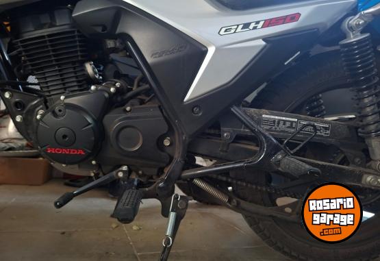 Motos - Honda Glh 150 2022 Nafta 9000Km - En Venta