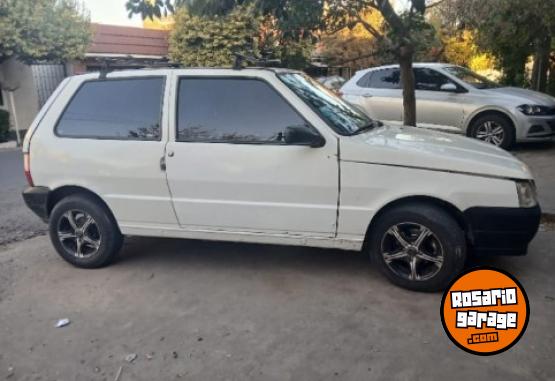 Autos - Fiat Uno 2004 GNC 235000Km - En Venta
