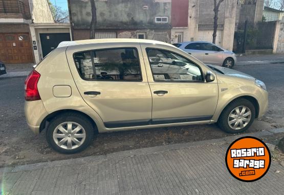 Autos - Renault Sandero 2012 Nafta 137000Km - En Venta