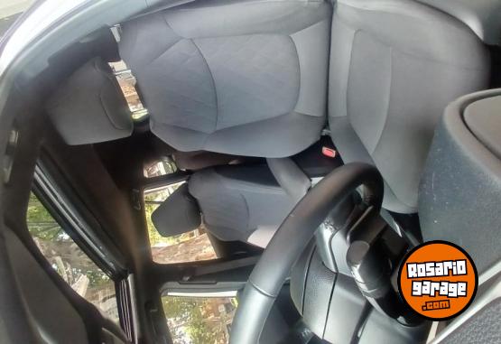 Autos - Toyota Corolla Cross 2023 Nafta 120000Km - En Venta