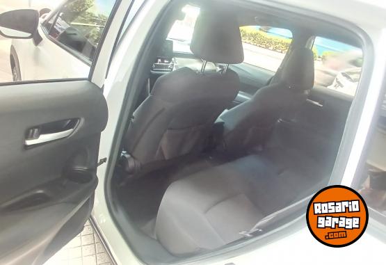 Autos - Toyota Corolla Cross 2023 Nafta 120000Km - En Venta