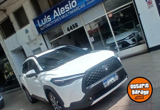 Autos - Toyota Corolla Cross 2023 Nafta 120000Km - En Venta