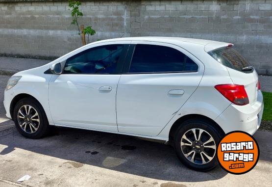 Autos - Chevrolet Onix 2015 Nafta 175000Km - En Venta