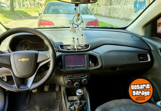 Autos - Chevrolet Onix 2015 Nafta 175000Km - En Venta