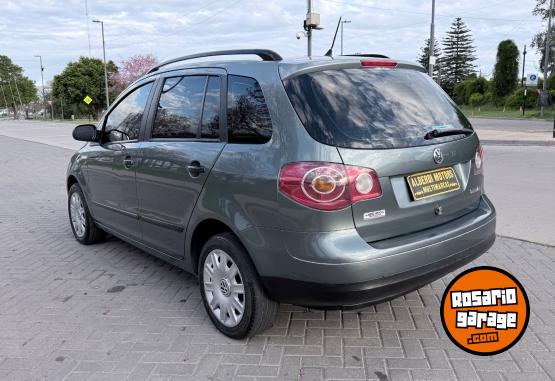 Autos - Volkswagen SURAN 1.6 TRENDLINE 2010 Nafta 155000Km - En Venta