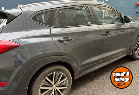 Autos - Hyundai TUCSON 2017 Nafta 89800Km - En Venta