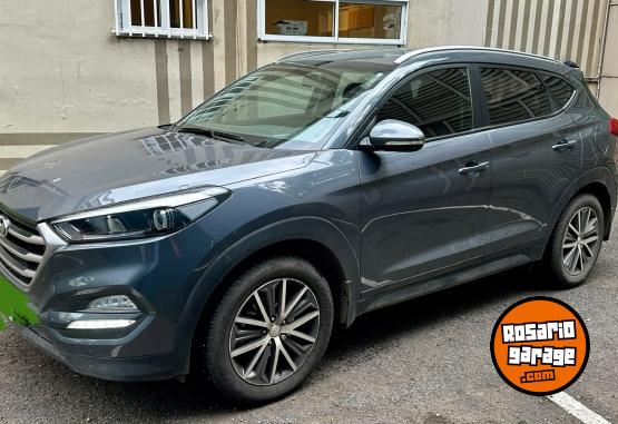 Autos - Hyundai TUCSON 2017 Nafta 89800Km - En Venta