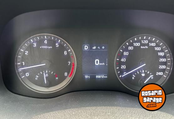 Autos - Hyundai TUCSON 2017 Nafta 89800Km - En Venta