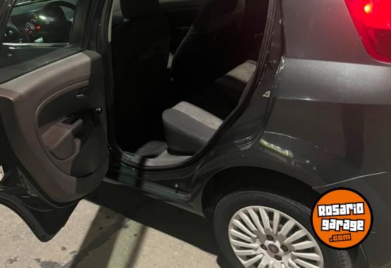 Autos - Fiat PUNTO ATTRACTIVE 1.4 2011 Nafta 220000Km - En Venta