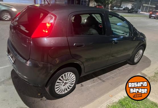 Autos - Fiat PUNTO ATTRACTIVE 1.4 2011 Nafta 220000Km - En Venta