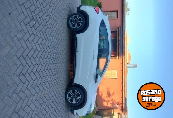 Autos - Honda Hrv 2016 Nafta 185000Km - En Venta