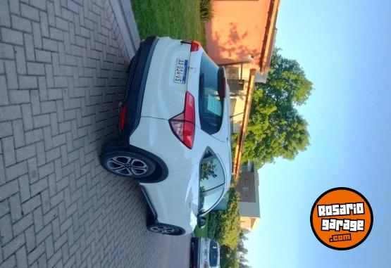 Autos - Honda Hrv 2016 Nafta 185000Km - En Venta
