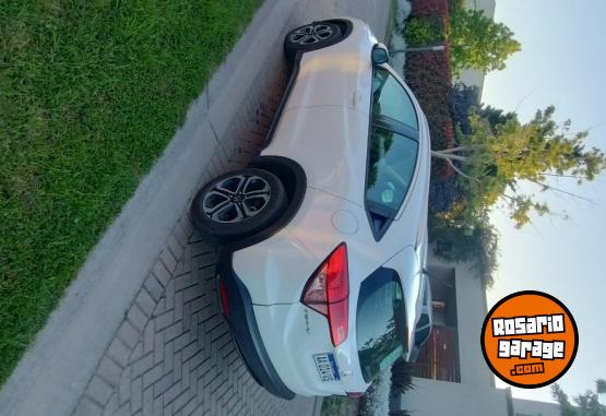 Autos - Honda Hrv 2016 Nafta 185000Km - En Venta