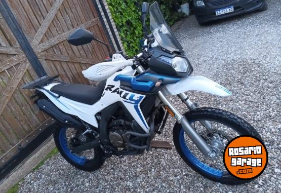 Motos - Voge Rally 300 2023 Nafta 11200Km - En Venta