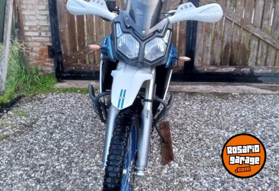 Motos - Voge Rally 300 2023 Nafta 11200Km - En Venta