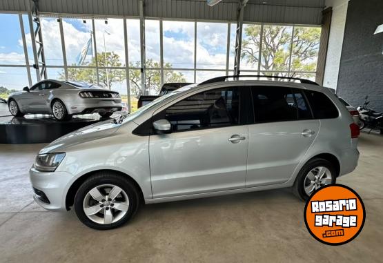Autos - Volkswagen SURAN 1.6 2016 Nafta 119984Km - En Venta