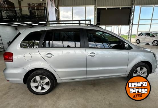 Autos - Volkswagen SURAN 1.6 2016 Nafta 119984Km - En Venta