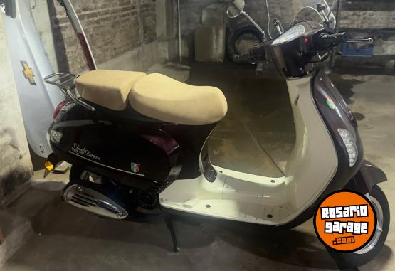 Motos - Motomel Strato Euro 2024 Nafta 1200Km - En Venta