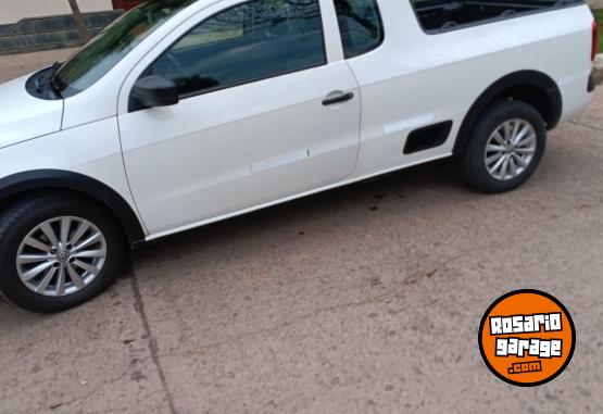 Camionetas - Volkswagen SAVEIRO 2015 Nafta 200000Km - En Venta