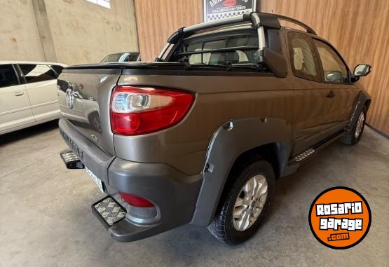 Utilitarios - Fiat STRADA ADVENTURE 2016 Nafta 112000Km - En Venta