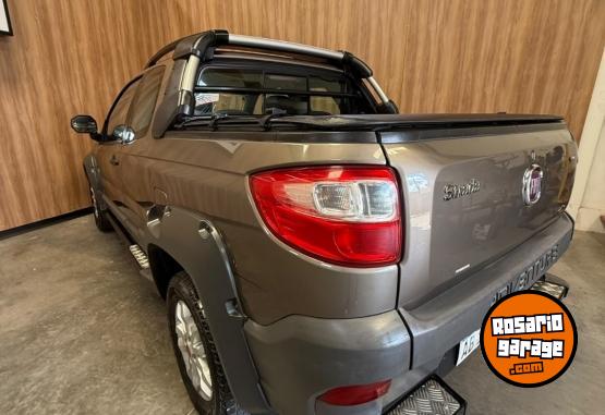 Utilitarios - Fiat STRADA ADVENTURE 2016 Nafta 112000Km - En Venta