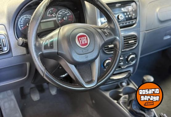 Utilitarios - Fiat STRADA ADVENTURE 2016 Nafta 112000Km - En Venta