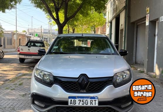 Autos - Renault SANDERO RS 2017 Nafta 80000Km - En Venta
