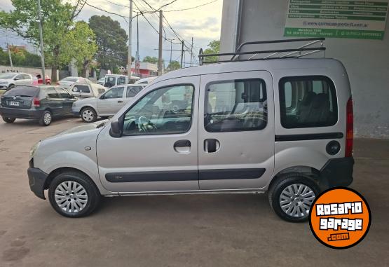 Utilitarios - Renault Kangoo 2014 GNC 230000Km - En Venta