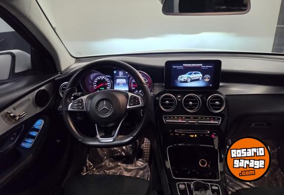 Camionetas - Mercedes Benz GLC 300 2017 Nafta 65000Km - En Venta